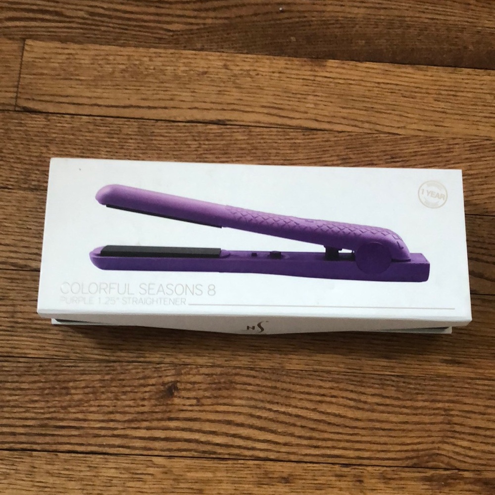 HerStyler Colorful Seasons 8 1.25” Straightener